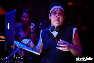 BLING IT กับ Bangkok Invaders ที่ ซิง ซิง เธียเตอร์ — photo 104