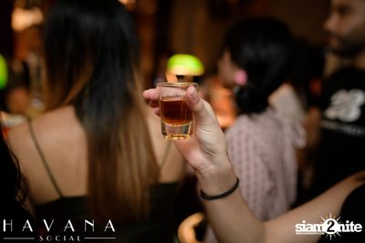Rum Revolution: 28 HongKong Street ที่ ฮาวาน่า โซเชียล — photo 29