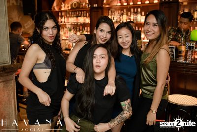 Rum Revolution: 28 HongKong Street ที่ ฮาวาน่า โซเชียล — photo 32