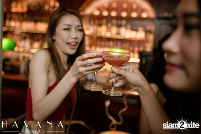 Rum Revolution: 28 HongKong Street ที่ ฮาวาน่า โซเชียล — photo 57