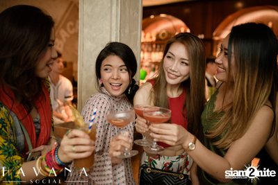 Rum Revolution: 28 HongKong Street ที่ ฮาวาน่า โซเชียล — photo 60
