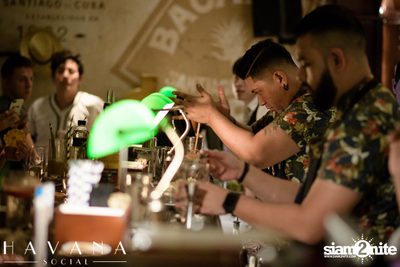 Rum Revolution: 28 HongKong Street ที่ ฮาวาน่า โซเชียล — photo 62