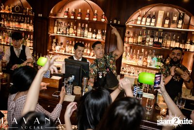 Rum Revolution: 28 HongKong Street ที่ ฮาวาน่า โซเชียล — photo 88