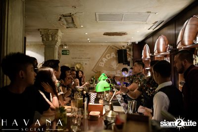 Rum Revolution: 28 HongKong Street ที่ ฮาวาน่า โซเชียล — photo 94