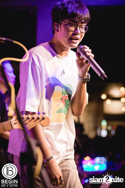 Nont Tanont ที่ บีกิน บาร์ — photo 78