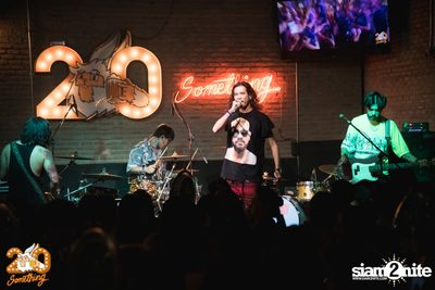 The Mousses x Dose at 20Something Bar — photo 11