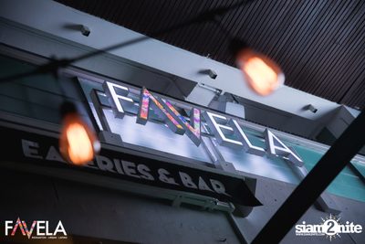 Friday Night at Favela Thonglor — photo 1