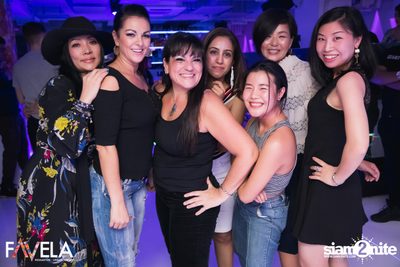 Friday Night at Favela Thonglor — photo 24
