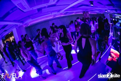 Friday Night at Favela Thonglor — photo 37
