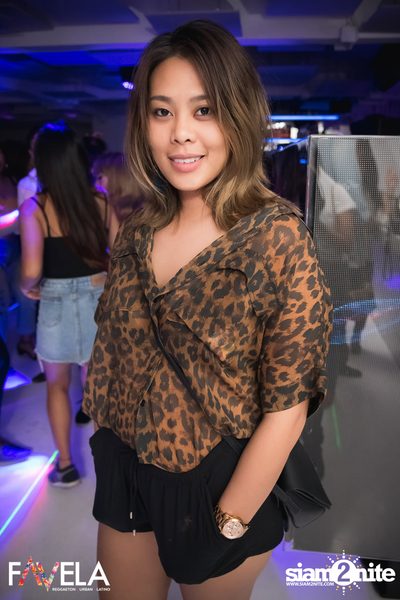 Friday Night at Favela Thonglor — photo 45