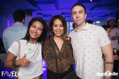 Friday Night at Favela Thonglor — photo 47