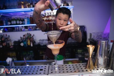 Friday Night at Favela Thonglor — photo 77