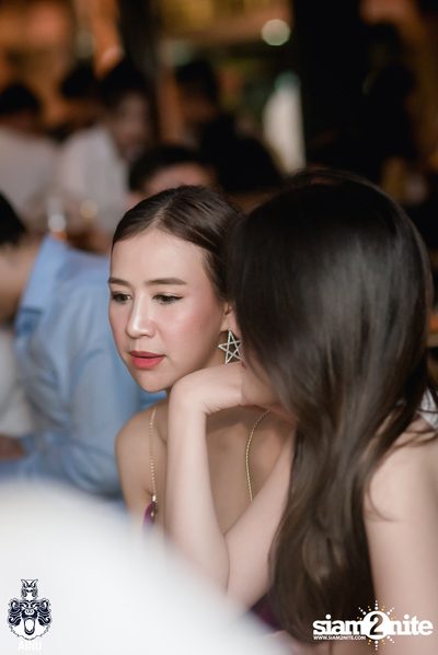 Friday Night at Ainu Bar — photo 5