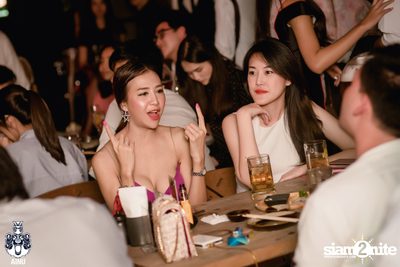 Friday Night at Ainu Bar — photo 17
