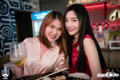 Friday Night at Ainu Bar — photo 32