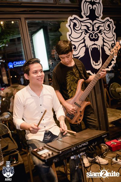 Friday Night at Ainu Bar — photo 35
