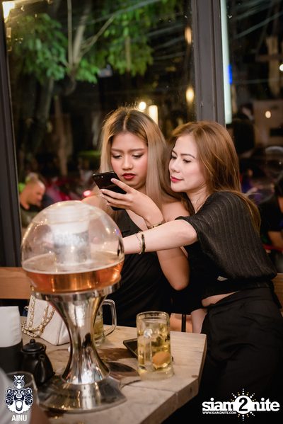 Friday Night at Ainu Bar — photo 42