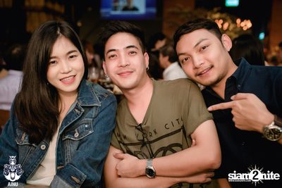 Friday Night at Ainu Bar — photo 60
