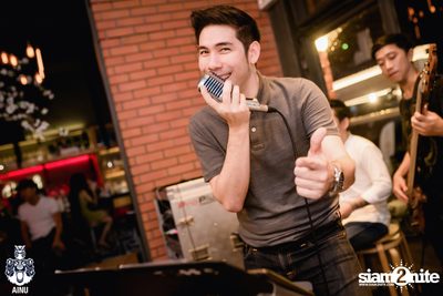 Friday Night at Ainu Bar — photo 67