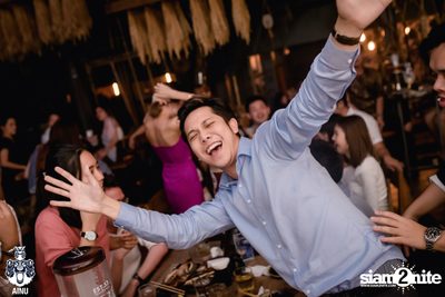 Friday Night at Ainu Bar — photo 79