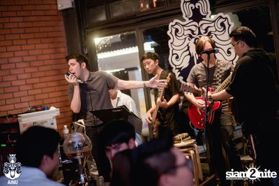 Friday Night at Ainu Bar — photo 85