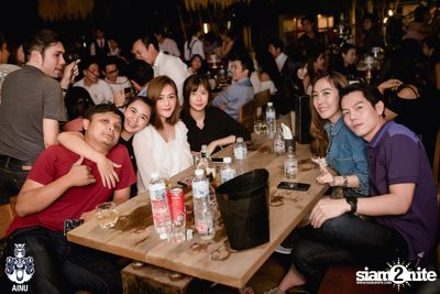 Friday Night at Ainu Bar — photo 94