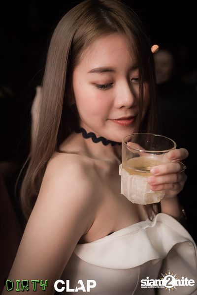 Dirty Bar presents Y2K Party | Demo Thonglor — photo 44