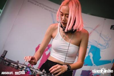 Splash Pool Party at Aloft Bangkok — photo 1