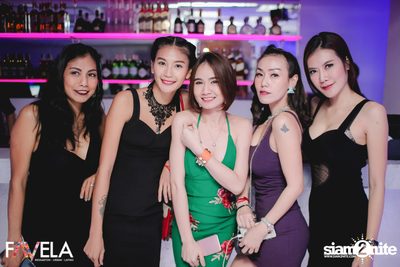 Saturday Night at Favela Thonglor — photo 17