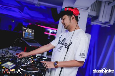 Saturday Night at Favela Thonglor — photo 22