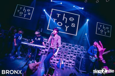 1st Anniversary w/ The Toys ที่ บรองซ์ — photo 88