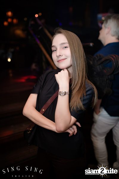 BLING IT กับ Bangkok Invaders ที่ ซิง ซิง เธียเตอร์ — photo 5