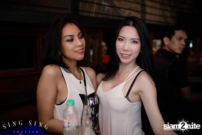 BLING IT กับ Bangkok Invaders ที่ ซิง ซิง เธียเตอร์ — photo 20