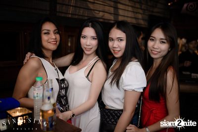 BLING IT กับ Bangkok Invaders ที่ ซิง ซิง เธียเตอร์ — photo 21