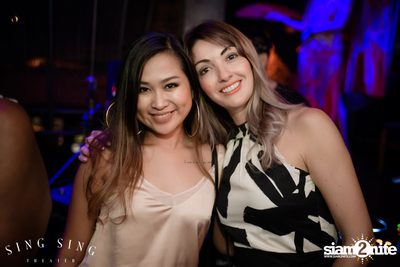 BLING IT กับ Bangkok Invaders ที่ ซิง ซิง เธียเตอร์ — photo 46