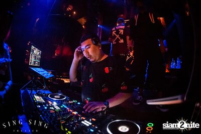 BLING IT กับ Bangkok Invaders ที่ ซิง ซิง เธียเตอร์ — photo 72