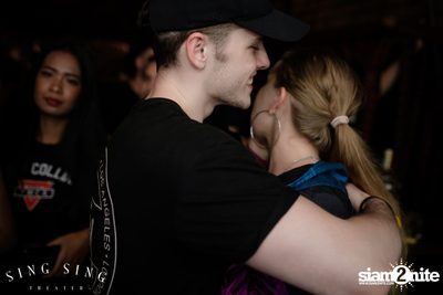BLING IT กับ Bangkok Invaders ที่ ซิง ซิง เธียเตอร์ — photo 106