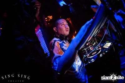 BLING IT กับ Bangkok Invaders ที่ ซิง ซิง เธียเตอร์ — photo 129