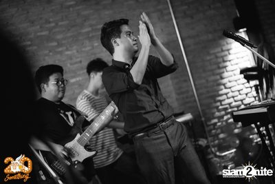 20somethingbar Presents Lipta Live — photo 95