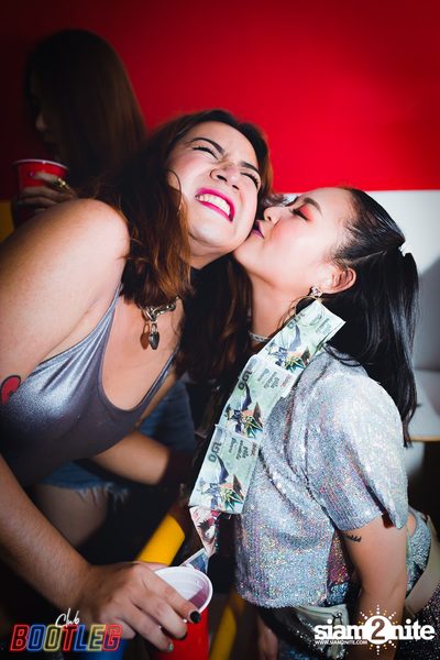 Club Bootleg x Grindin presents Soulection Week — photo 85