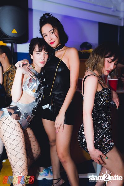 Club Bootleg x Grindin presents Soulection Week — photo 94