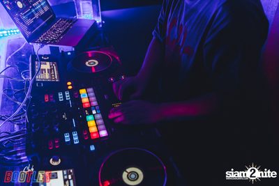 Club Bootleg x Grindin presents Soulection Week — photo 117