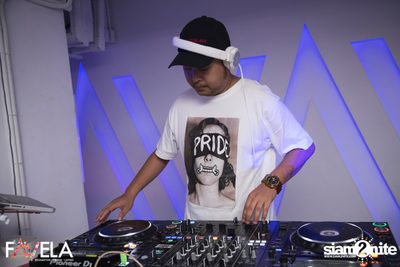 Friday Night at Favela Thonglor — photo 9