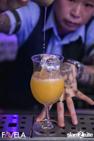 Friday Night at Favela Thonglor — photo 22