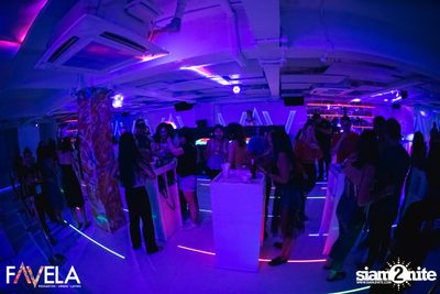 Friday Night at Favela Thonglor — photo 38