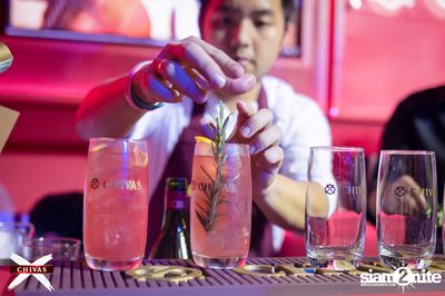15th Anniversary w/ Lula x Paradox at Maldives Bar Mengjai — photo 63