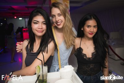 Saturday Night at Favela Thonglor — photo 7