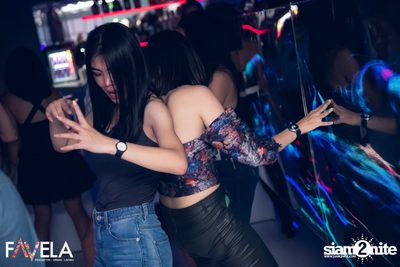 Saturday Night at Favela Thonglor — photo 26