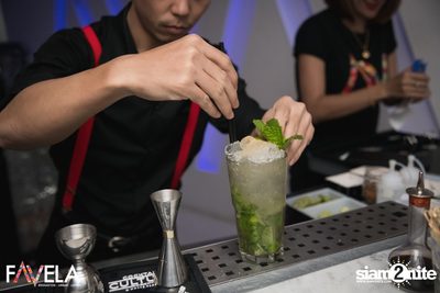 Saturday Night at Favela Thonglor — photo 31