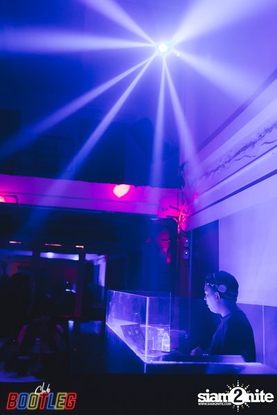 Club Bootleg x Grindin presents Soulection Week — photo 2
